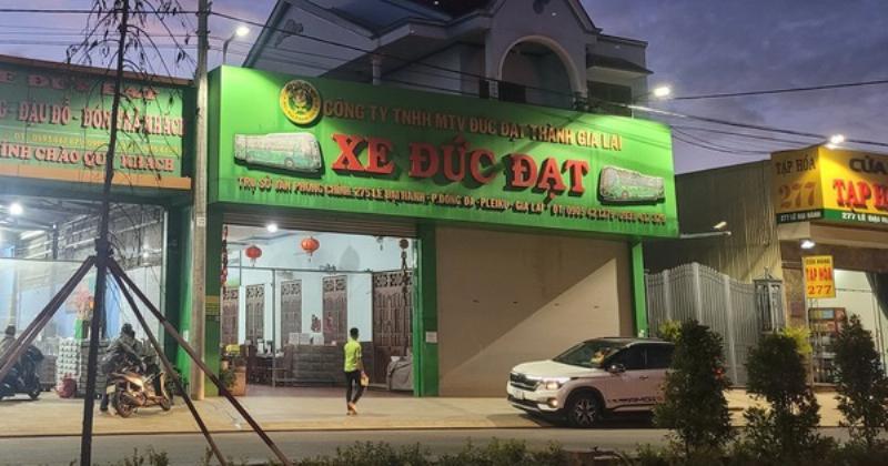 Trạm xe buýt Suong da Nang là một khung cảnh toàn cảnh