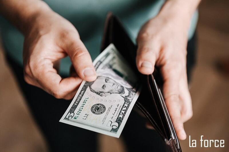 Giải Mã Giấc Mơ Mất Ví Tiền