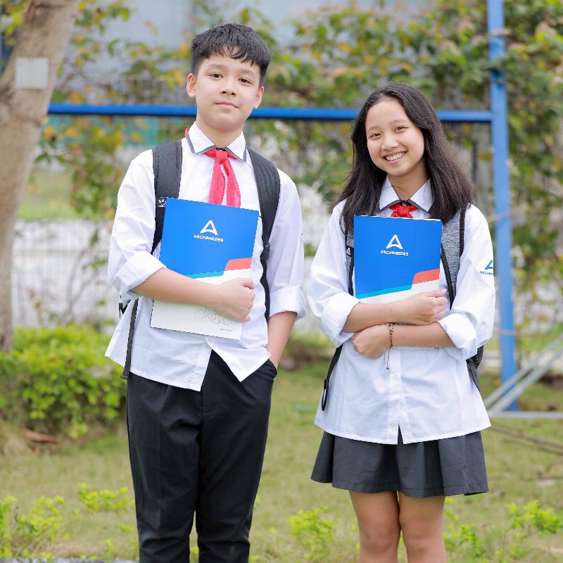 Tử Vi Cung Hoàng Đạo và Vẻ Đẹp Học Sinh Cấp 2