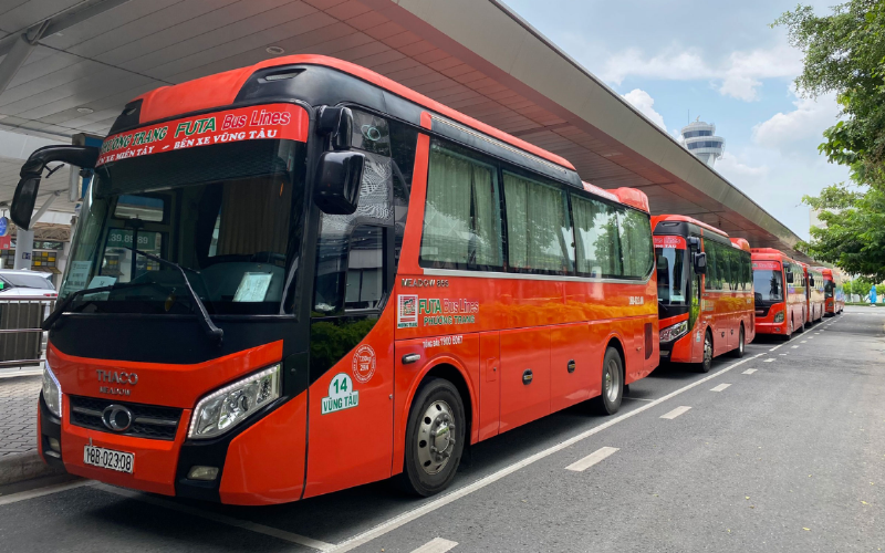 Hình ảnh xe Phương Trang giường nằm hoặc limousine chất lượng cao đi Cần Thơ