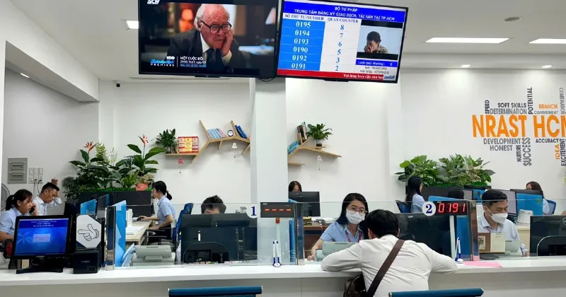 Hình ảnh minh họa các phương tiện di chuyển phổ biến trên hành trình từ Hà Nội đi Lạng Sơn
